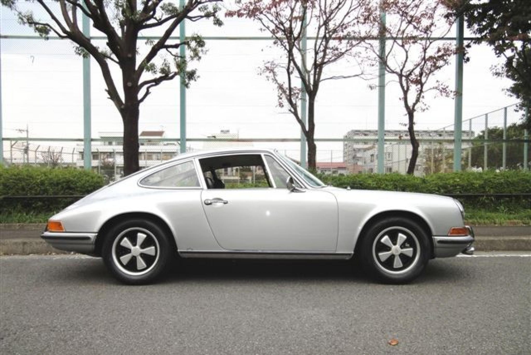 ヴィンテージカー販売 ポルシェ 911E